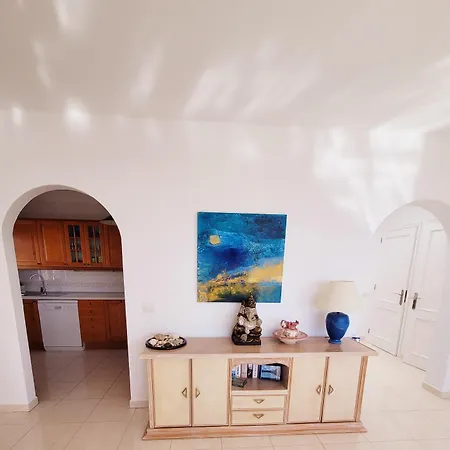 Sea View And Sunset House - 4* 아데제