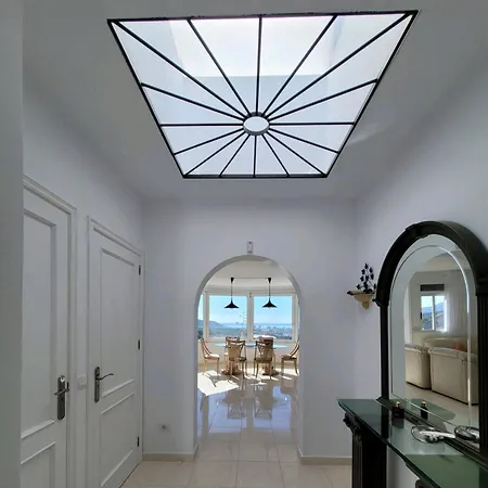 Sea View And Sunset House - فندق أذيخي